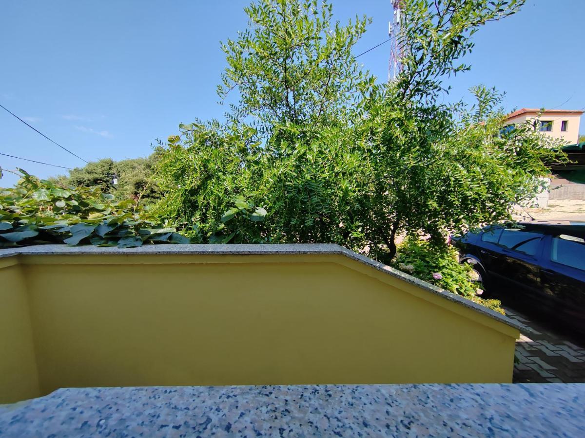 Apartments Kocijan Sukošan Kültér fotó
