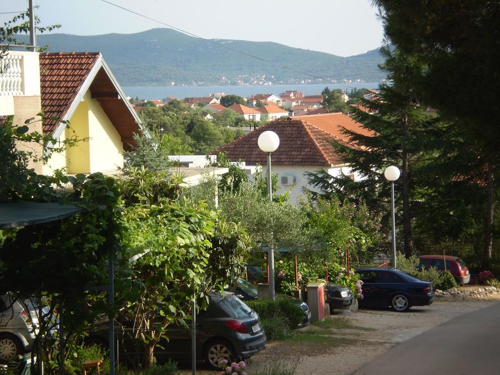 Apartments Kocijan Sukošan Kültér fotó